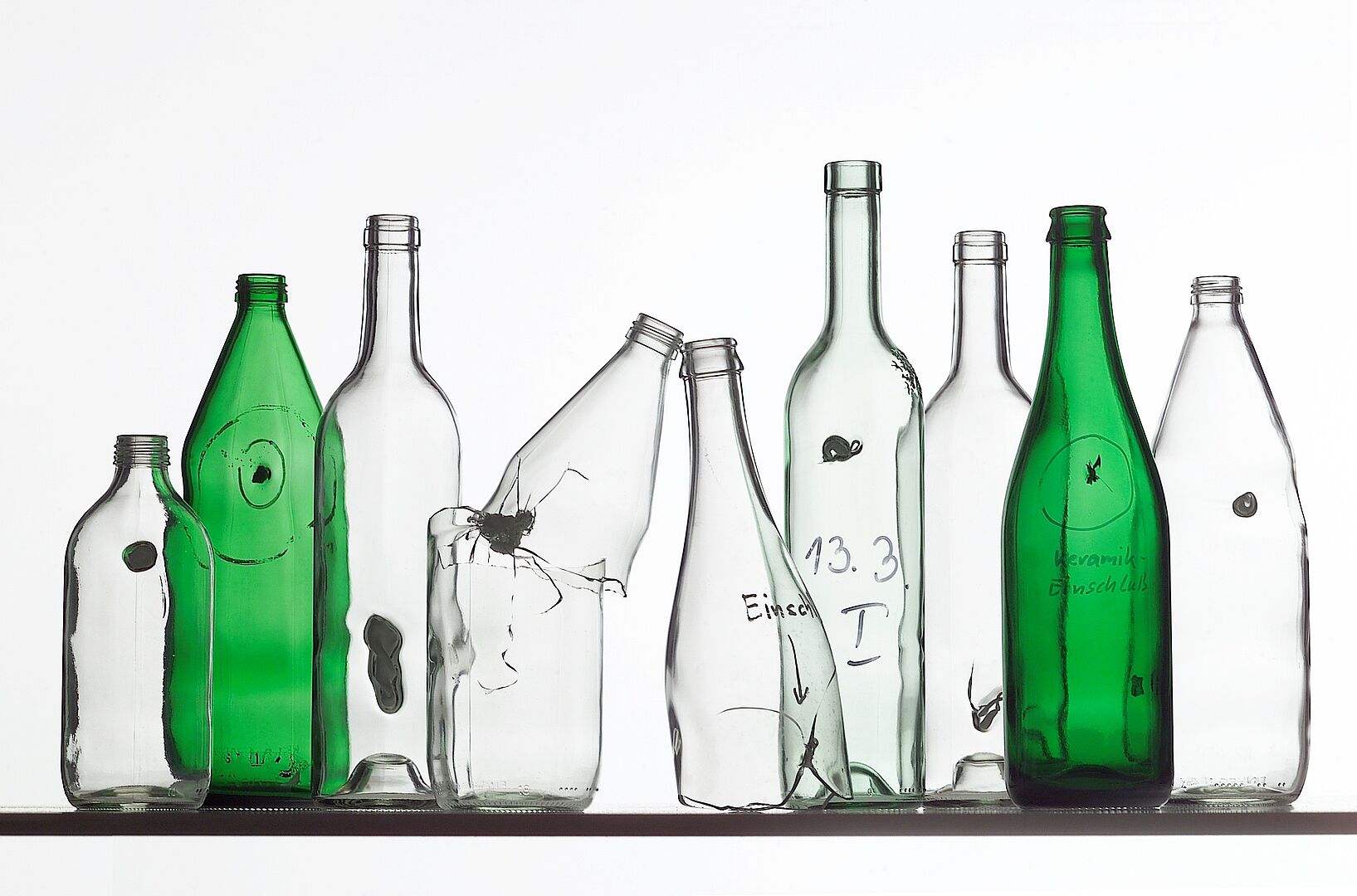 Fehlwürfe machen neu produzierte Glasverpackungen unbrauchbar!