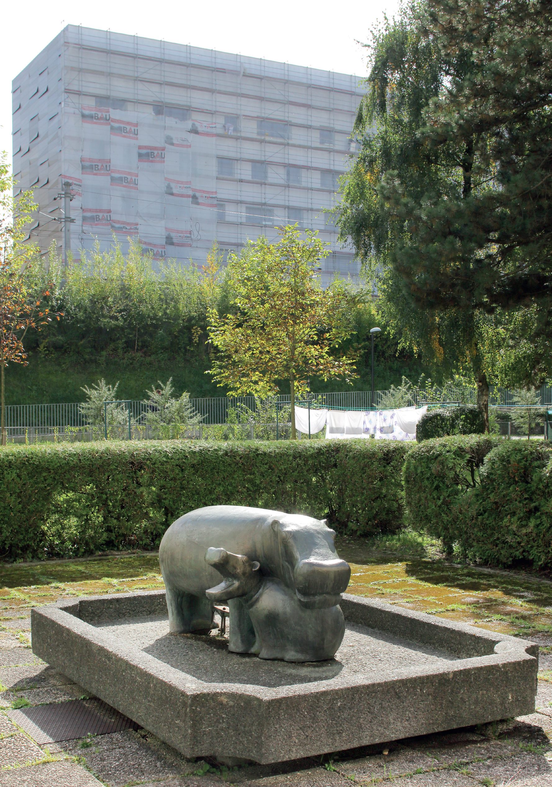 Nilpferdbrunnen - Kunst im Stadtraum Bild - Kunst im Stadtraum