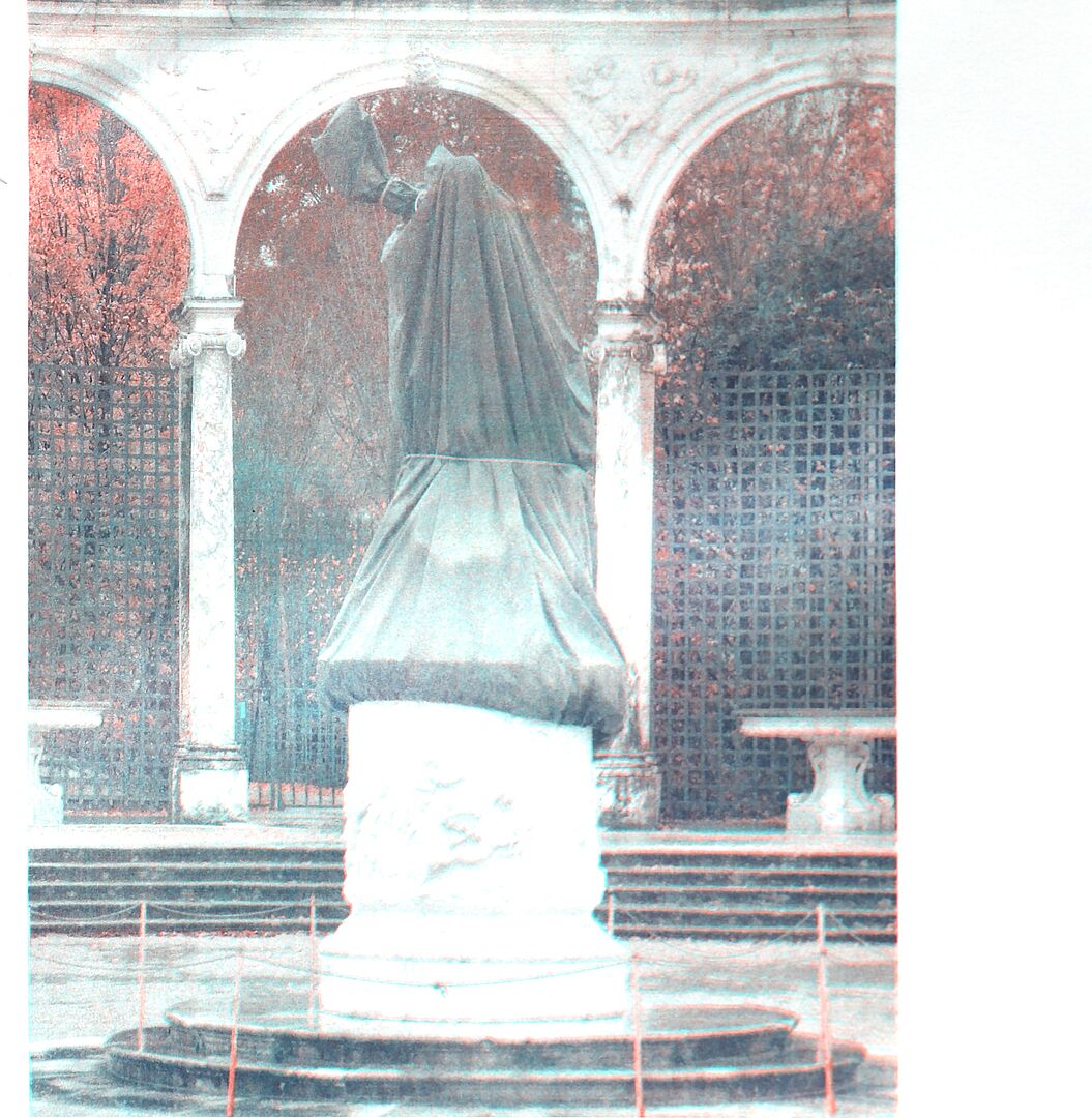 The Versailles - Why are we sitting here around the campfire? The histoire ist the what and the discours is the how, but what I want to know Brigham, is le pourquoi.
