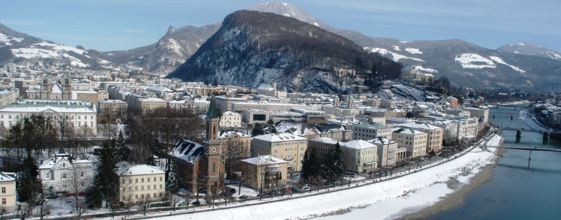 Kapuzinerberg im Winter mit Alststadtblick Dder Kapuzinerberg im Winter mit Altstadtblick