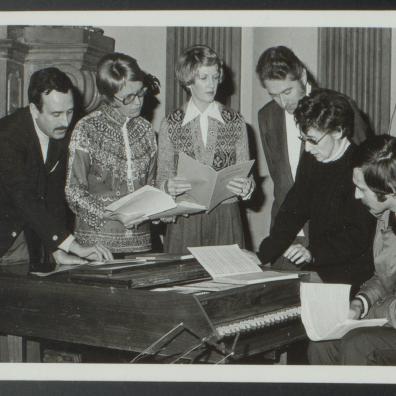 MusikerInnen am Klavier